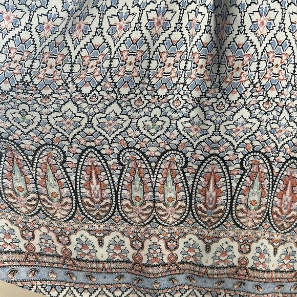 Zac‎ & Rachel Paisley Lace Trim Career Top | 1X - Picture 2 of 6